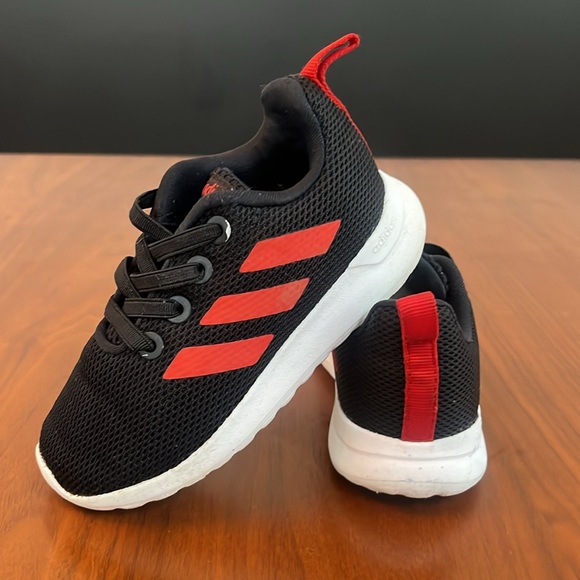Adidas Lite Racer Boys Size 6, Black and Red, Running Shoes Sneakers - Picture 5 of 9